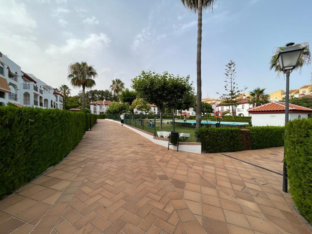 Precioso Apartamento Con Ubicacion Perfecta En Playa Islantilla Eksteriør billede